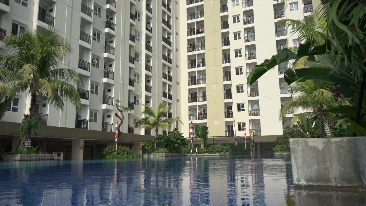 Apartment Cinere Resort Just Sleep & Cozy ديبوك المظهر الخارجي الصورة
