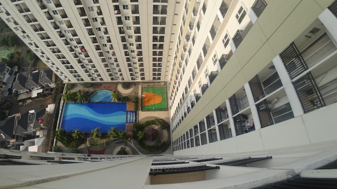 Apartment Cinere Resort Just Sleep & Cozy ديبوك المظهر الخارجي الصورة